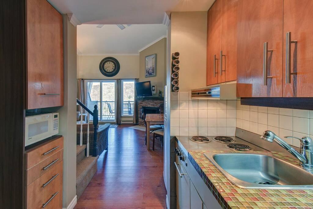 Charming Tremblant 1 Bedroom With Pool And Hot Tub Mont-Tremblant Eksteriør bilde