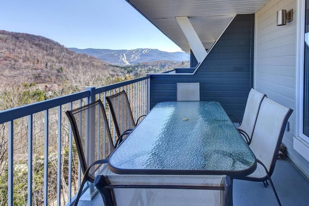 Charming Tremblant 1 Bedroom With Pool And Hot Tub Mont-Tremblant Eksteriør bilde